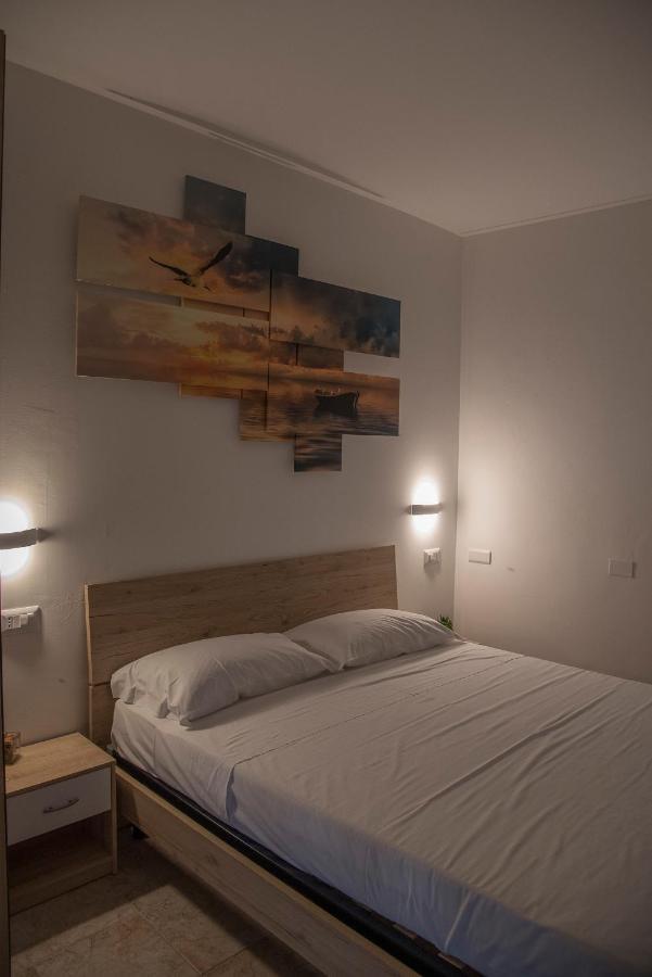 Queen Appartamenti E Camere Campofilone Buitenkant foto