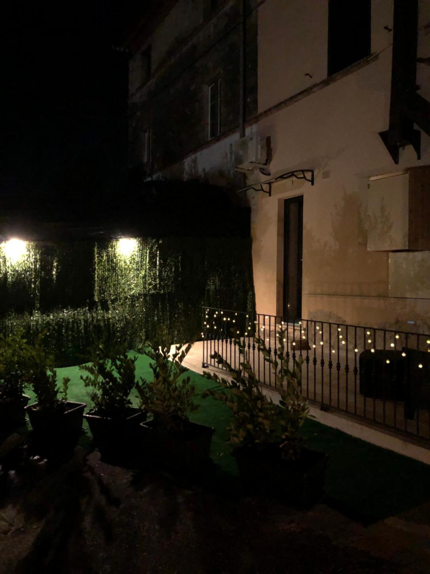 Queen Appartamenti E Camere Campofilone Buitenkant foto