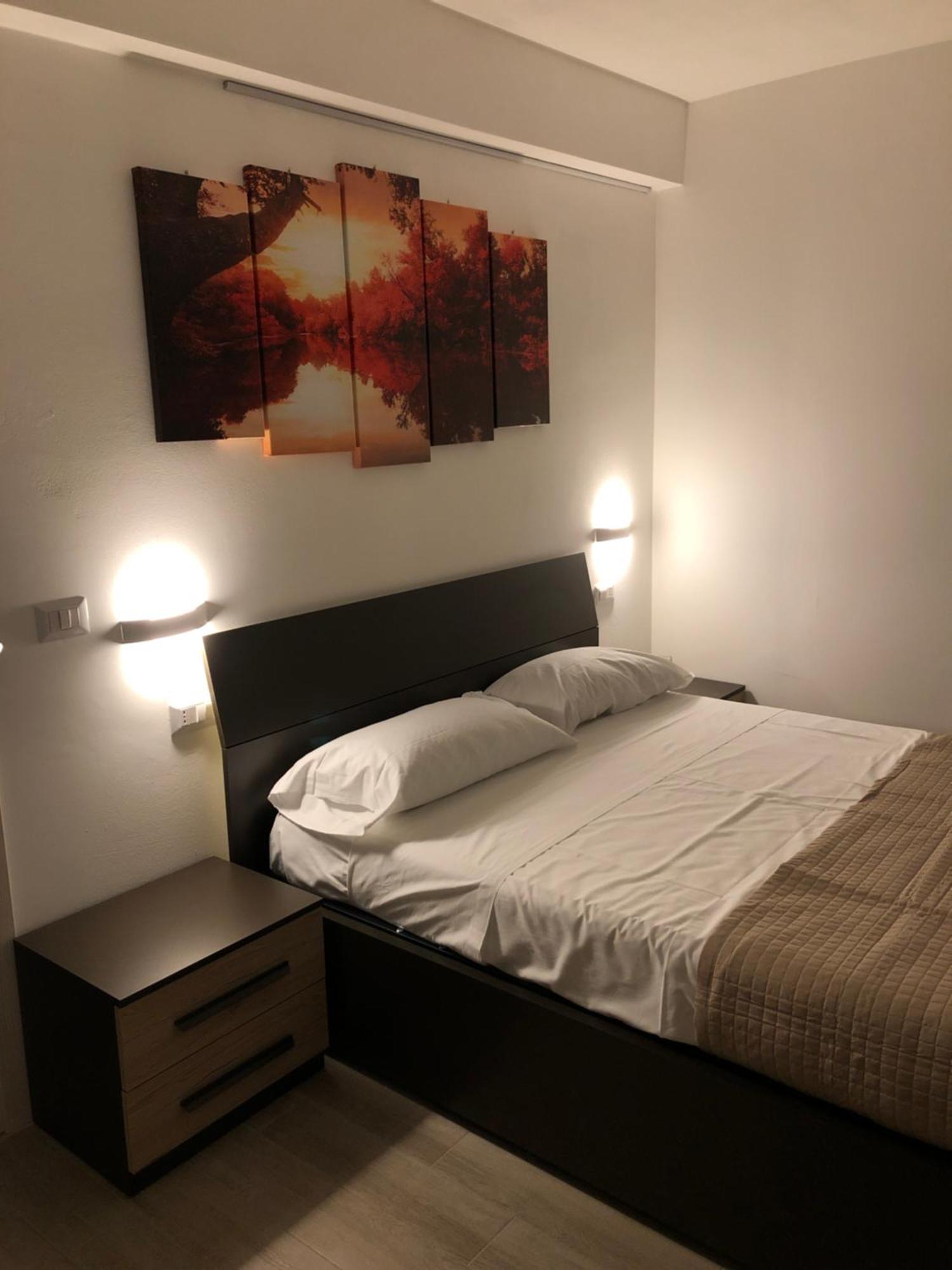 Queen Appartamenti E Camere Campofilone Buitenkant foto